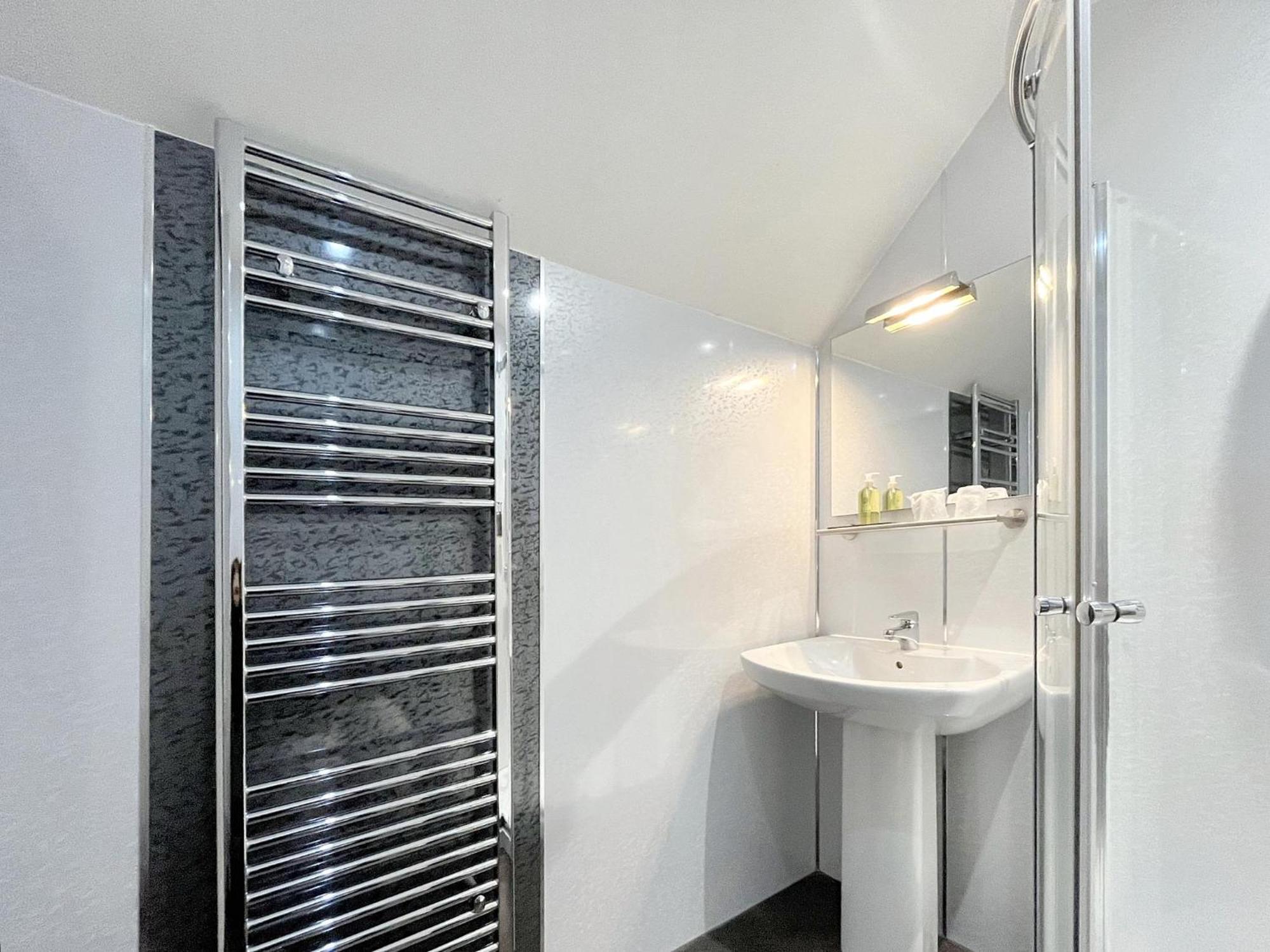 Grey Harlings Rooms Angus Extérieur photo